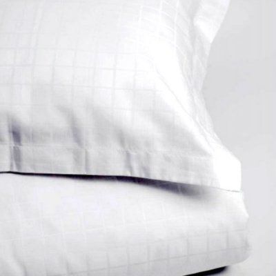 Påslakan satin check vit 150x230cm