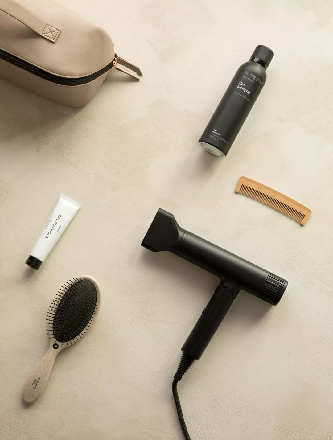 Ostro Hairdryer