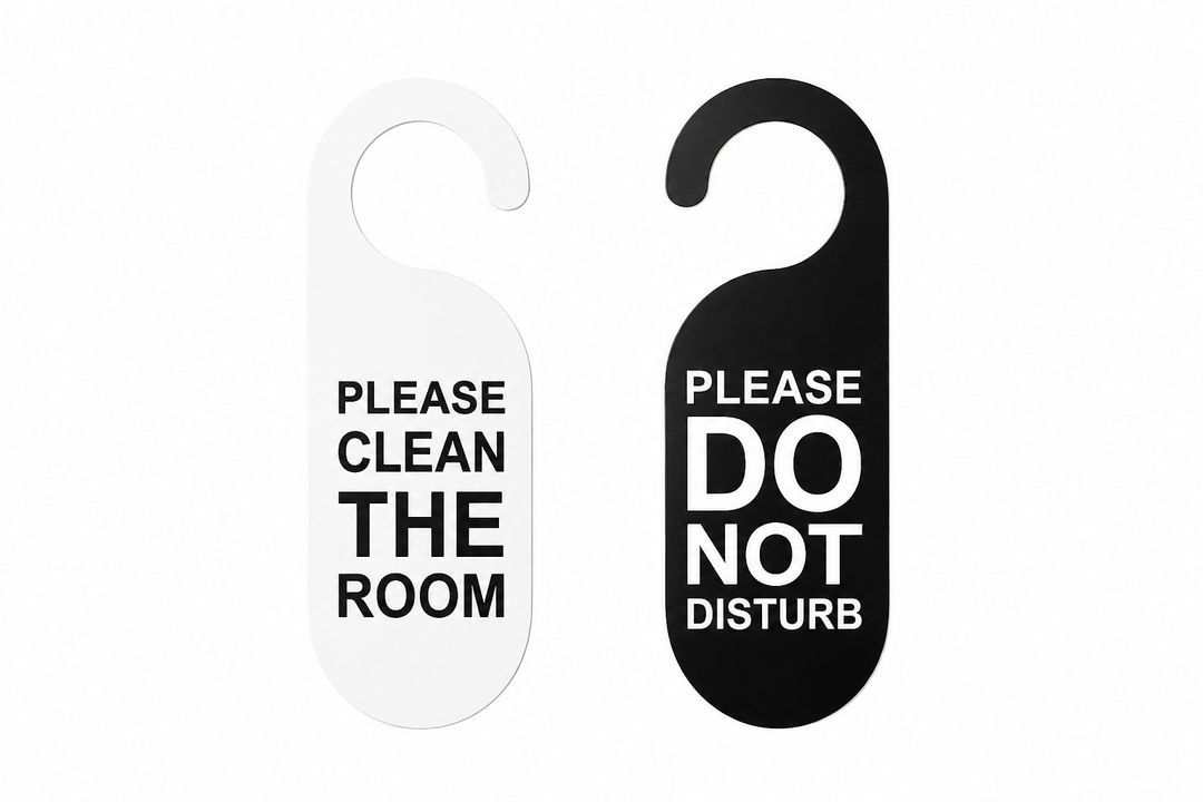 Do not disturb / Cleaning requested Black/White
