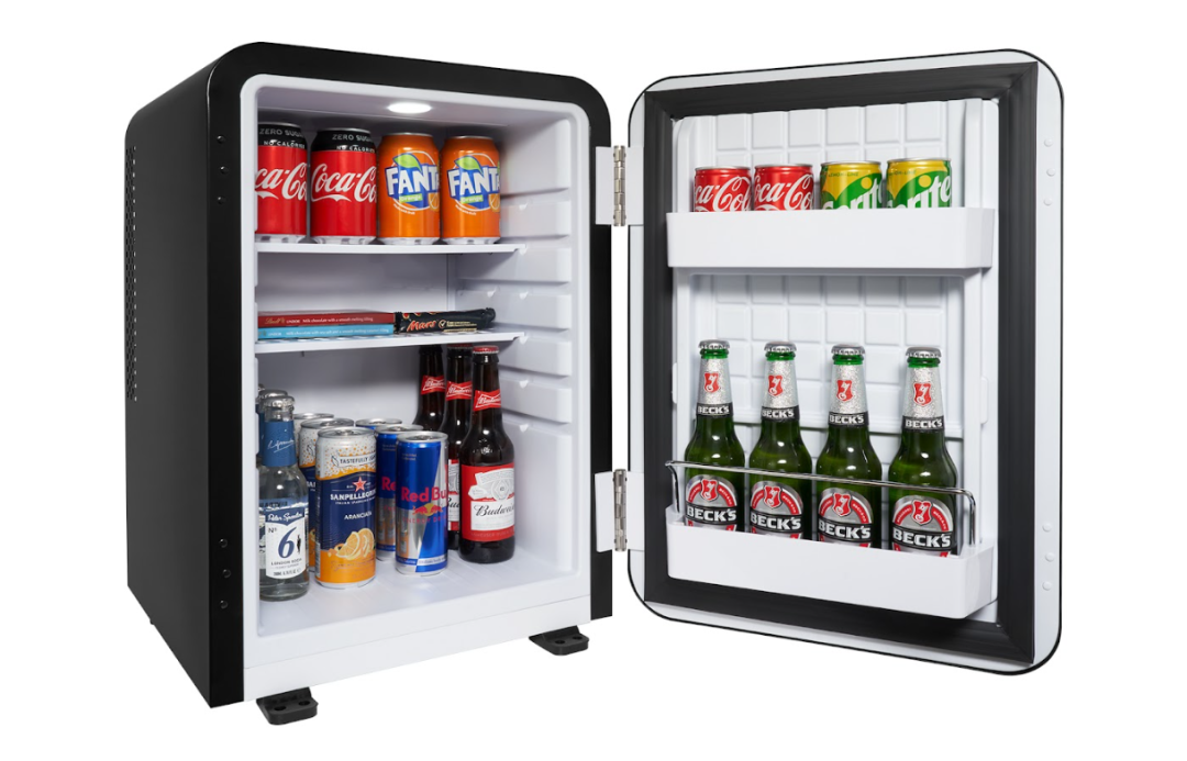 40L RADLEY MINIBAR \ Solid Door EU plug svart