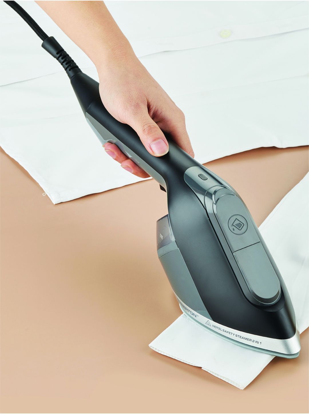 Ampthill Hotellsäker 2 in 1 Steamer & Strykjärn