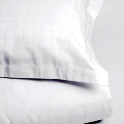 Påslakan satin check vit 150x230cm