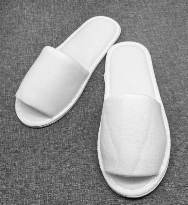 Superior Comfort, Frottétoffla med öppen tå